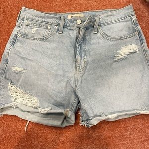 Madewell Relaxed Mid-Length Denim Shorts in Arnham Wash, Size 28